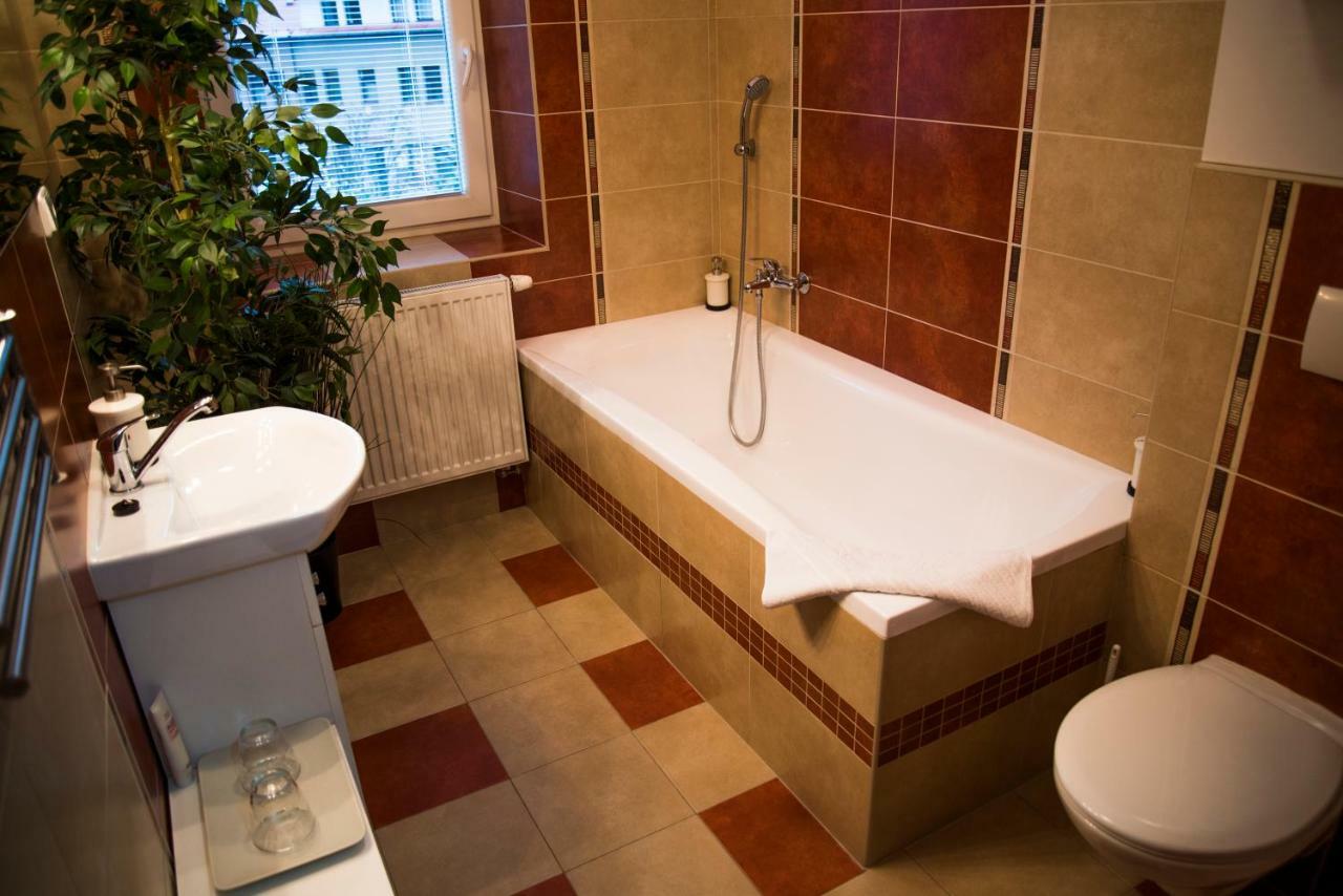 Apartman U Horynu - Sadova Ческа-Тршебова Экстерьер фото